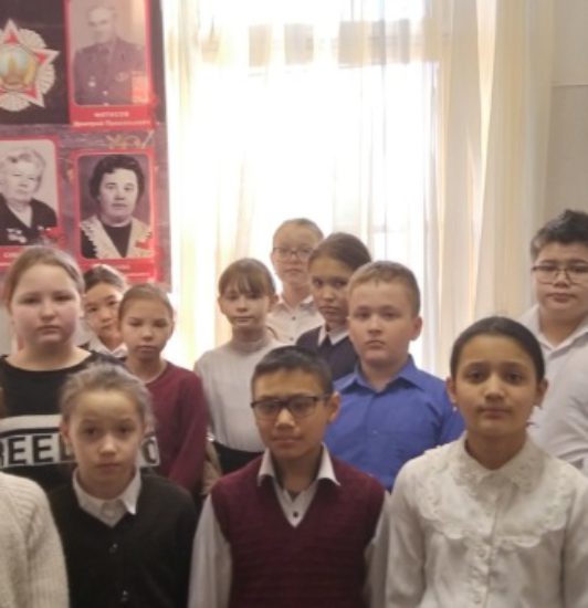 Уроки мужества в школьном музее